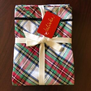 Juliska set of 2 Stewart Tartan plaid tea towels cotton Christmas hostess gift